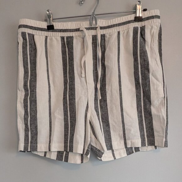 H&M Other - H&M Regular Fit Men's Shorts Size L